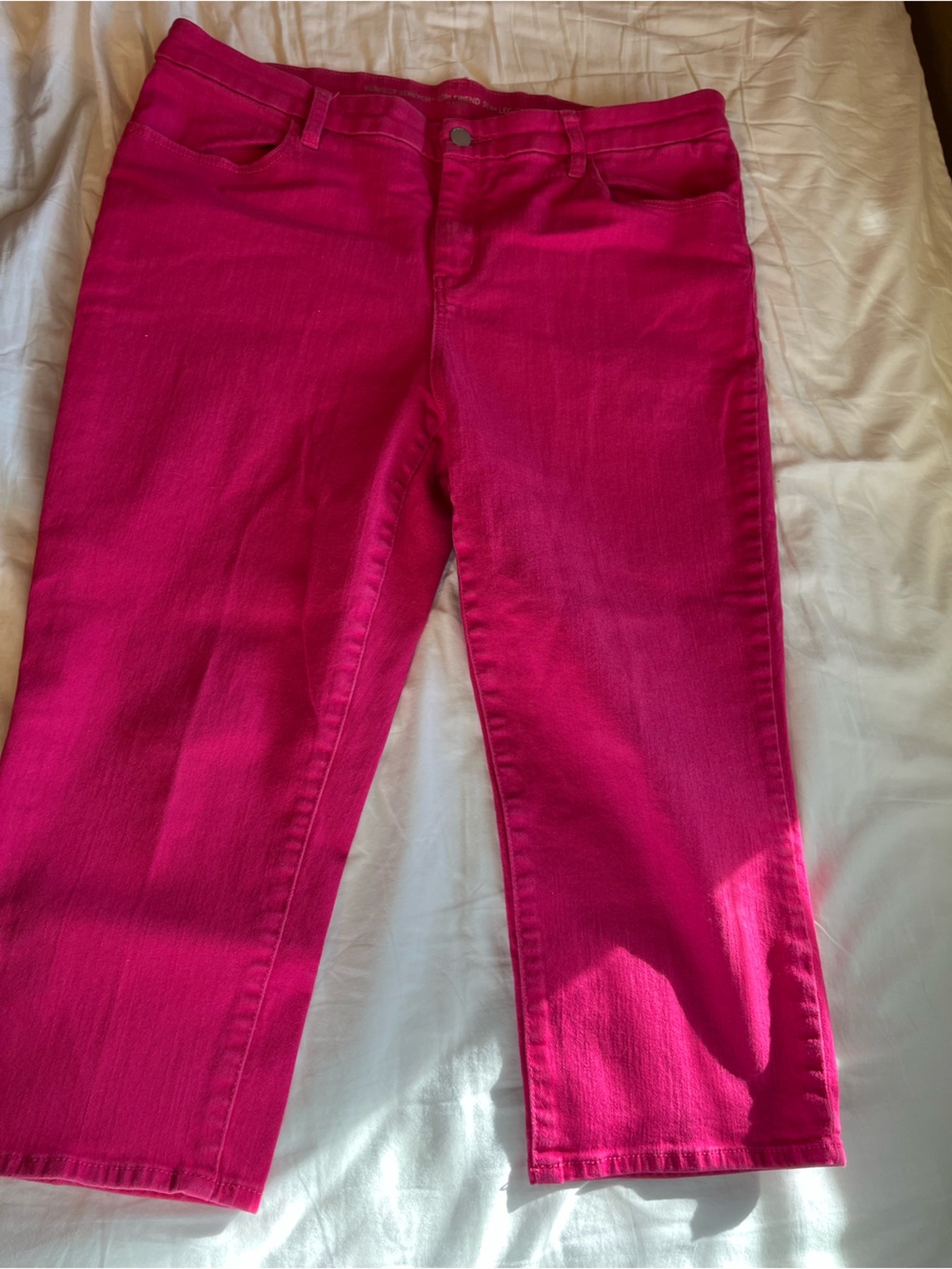 Women’s Bright Pink Mid-Rise Stretch Jeans